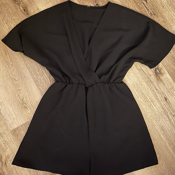 Shorts jumpsuit - Picture 1 of 1